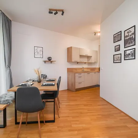 Apartma As Pohorje アパート