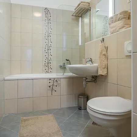 Apartma As Pohorje アパート *