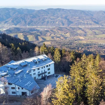 Apartma As Pohorje * Hočko Pohorje